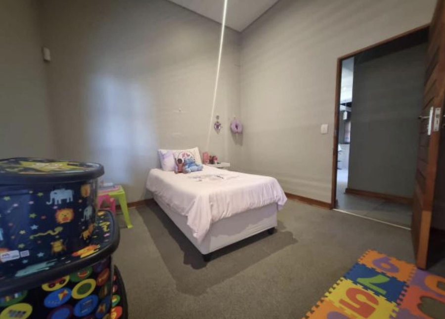 3 Bedroom Property for Sale in Wild Olive Estate Free State